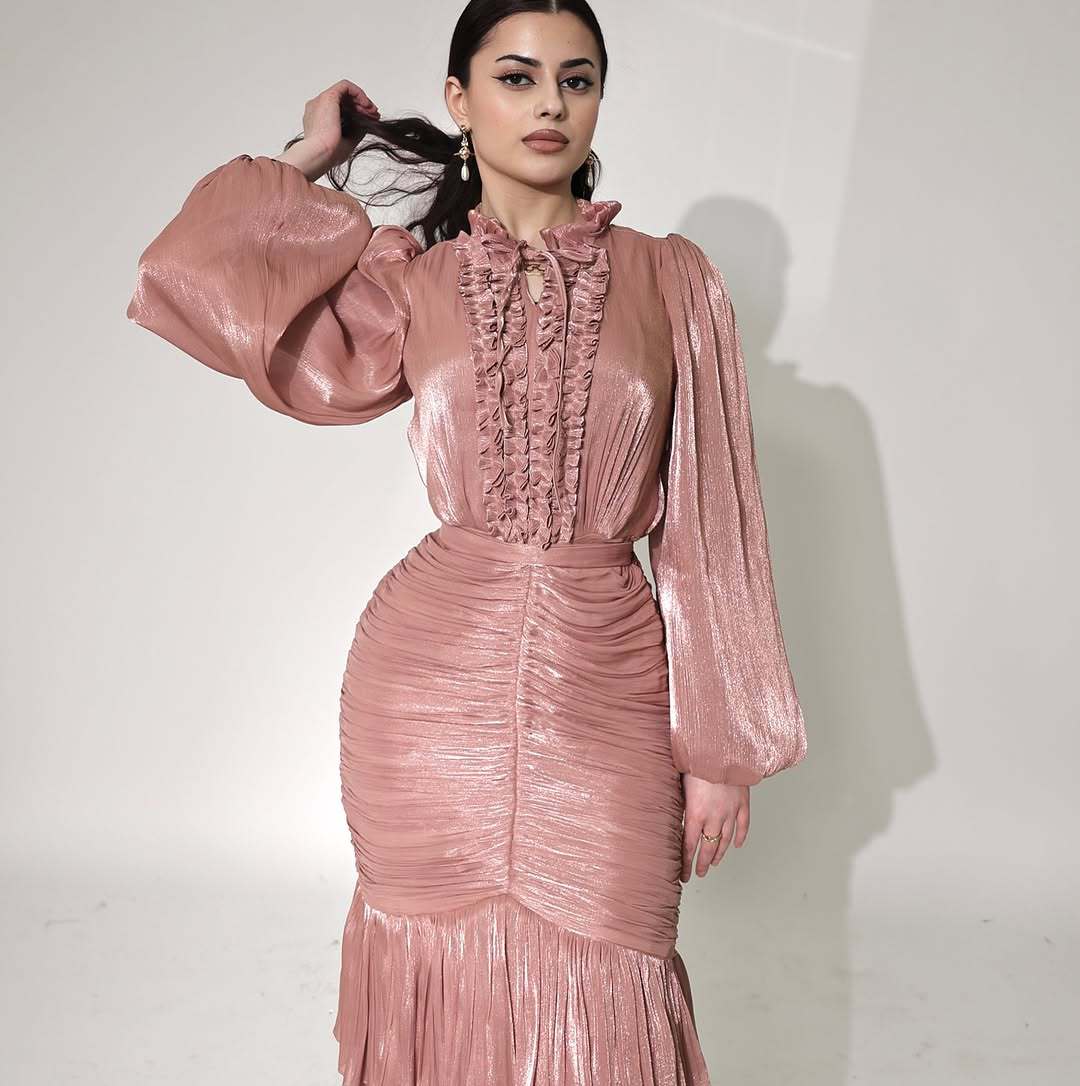 Women Elegant Solid Color Long Sleeve Ruffled Maxi Dress