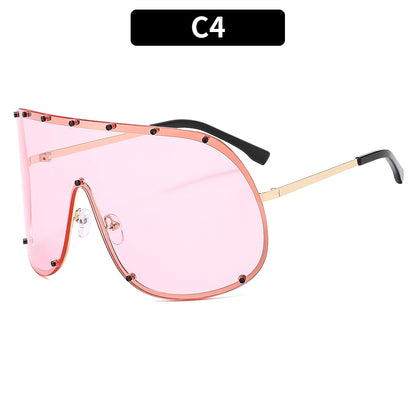 Fashion Large Frame Sunglasses - Metal Oval Style