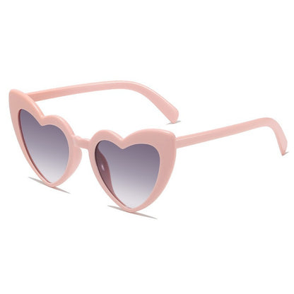 Retro Heart Shaped Sunglasses Resin Frame Literature and Art Style