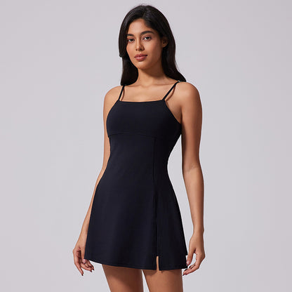 Robe de sport décontractée à bretelles spaghetti de couleur unie pour femme