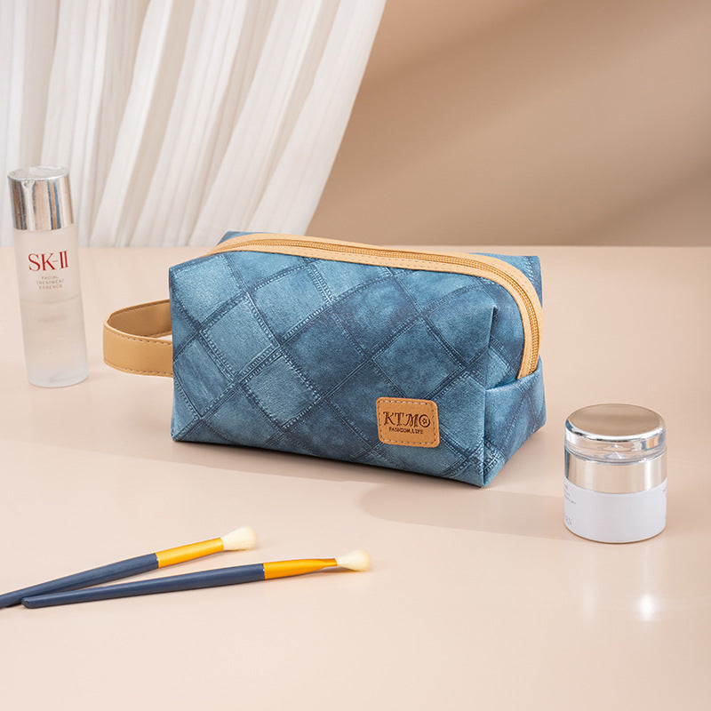 Bolsa de maquillaje y cosméticos con estampado de mezclilla