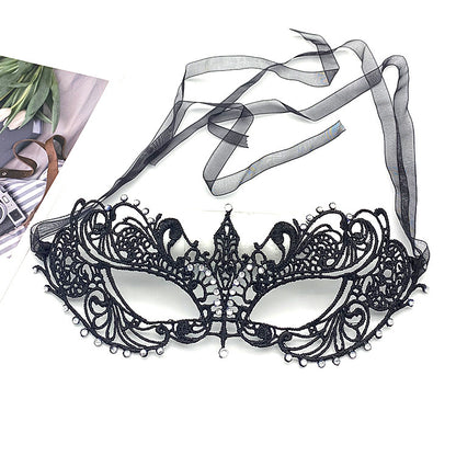 Women Lace Half-Face Mask with Diamonds for Halloween
