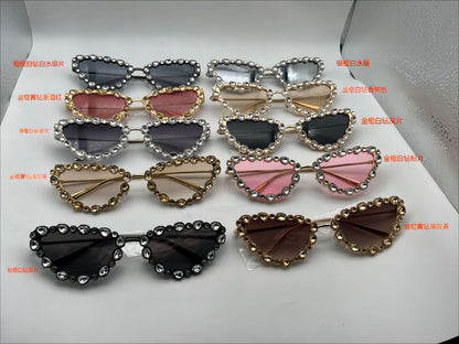 Fashion Personalized Rhinestone Triangle Sunglasses