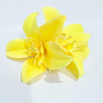Accesorios florales para el cabello para vacaciones en la playa bohemias