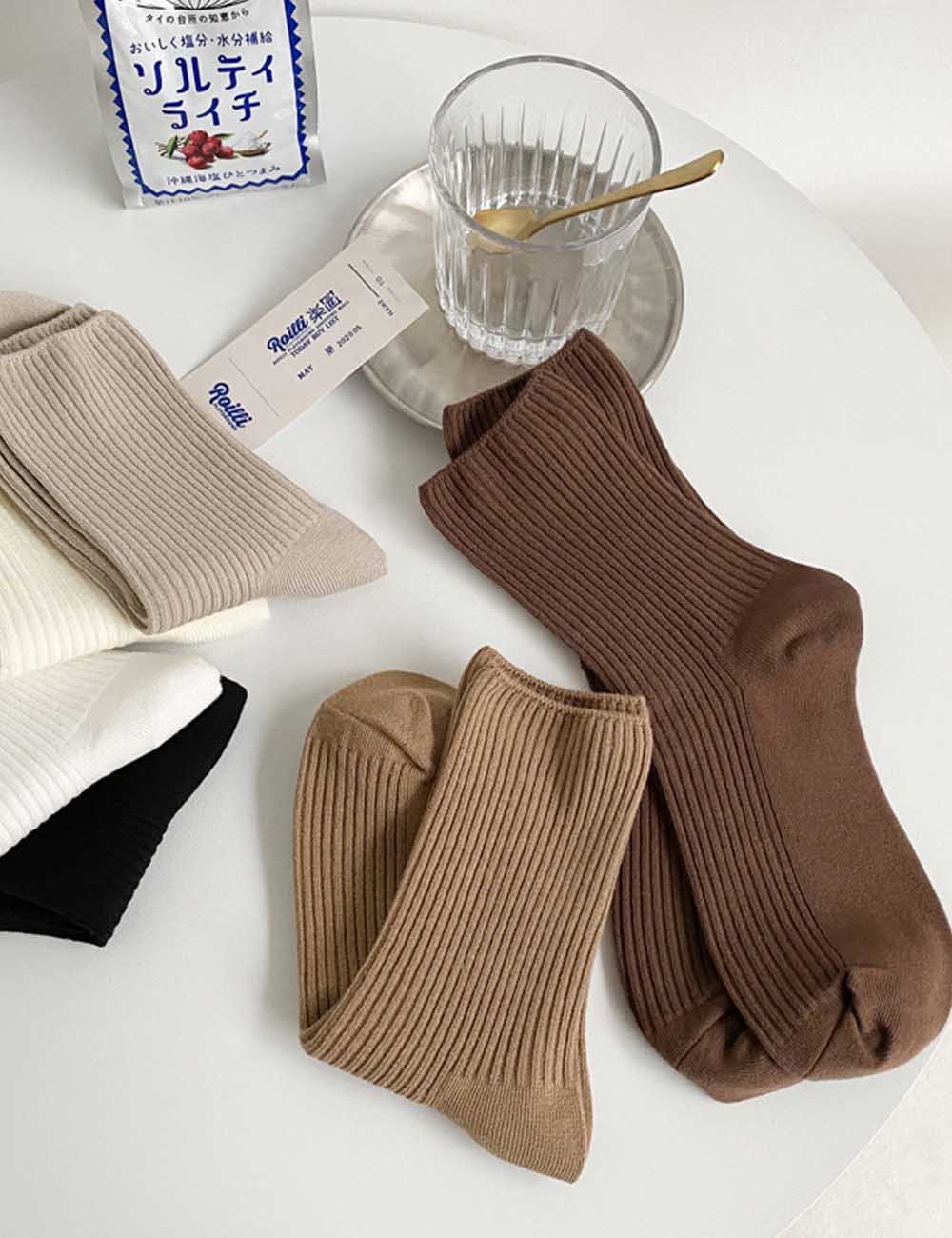 Cute Cotton Solid Color Crew Socks