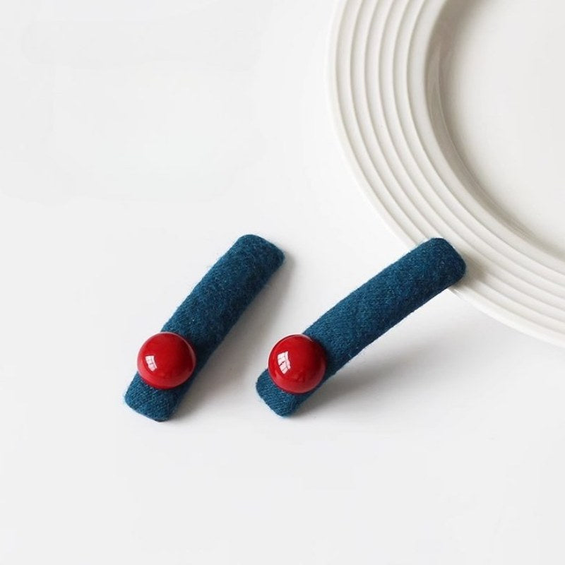 Color Block Ball Decor Hair Clips