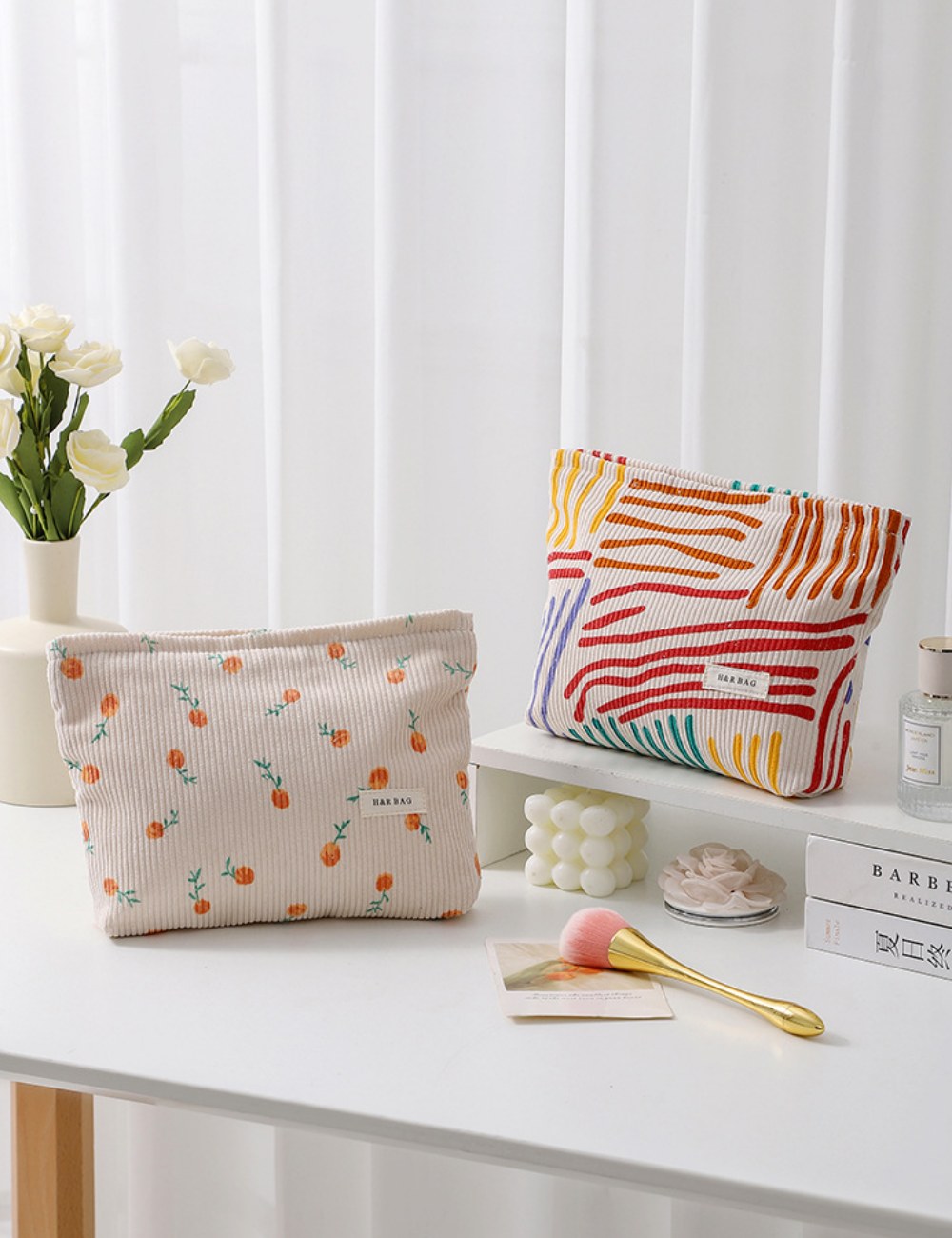 Floral Sreipe Corduroy Portable Cosmetic Bag