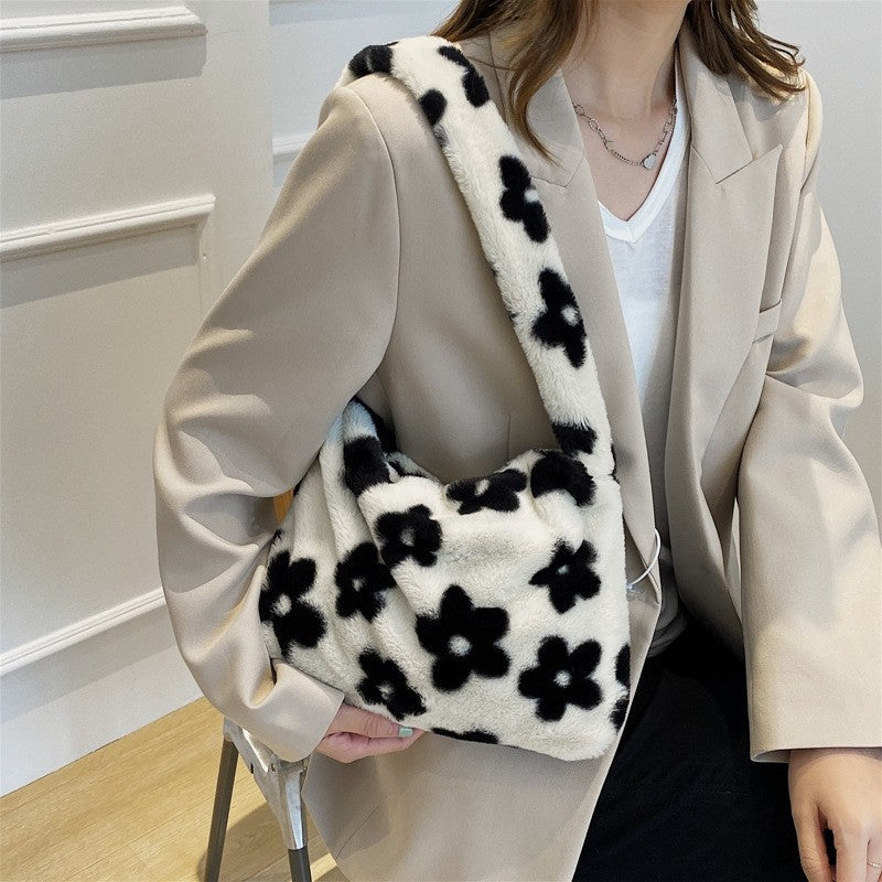 Cute Black  White Flowers Plush Shoulder Bag