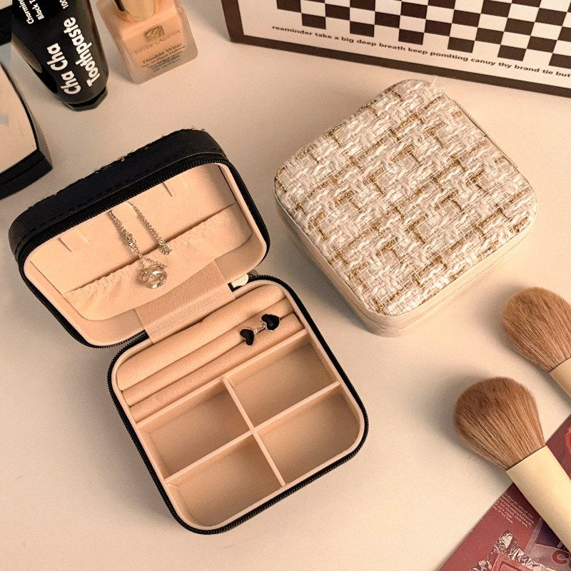 Color Block Zipper Closure Jewelry Case