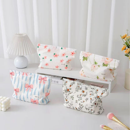 Elegant Floral Print Travel Cosmetic Pouch