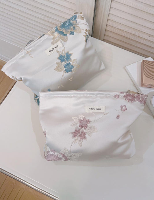 Chic Floral Jacquard Makeup Bag