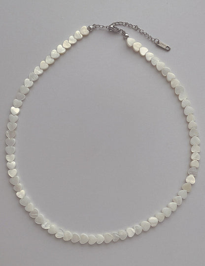 Minimalist Heart Shell Beach Choker Necklace