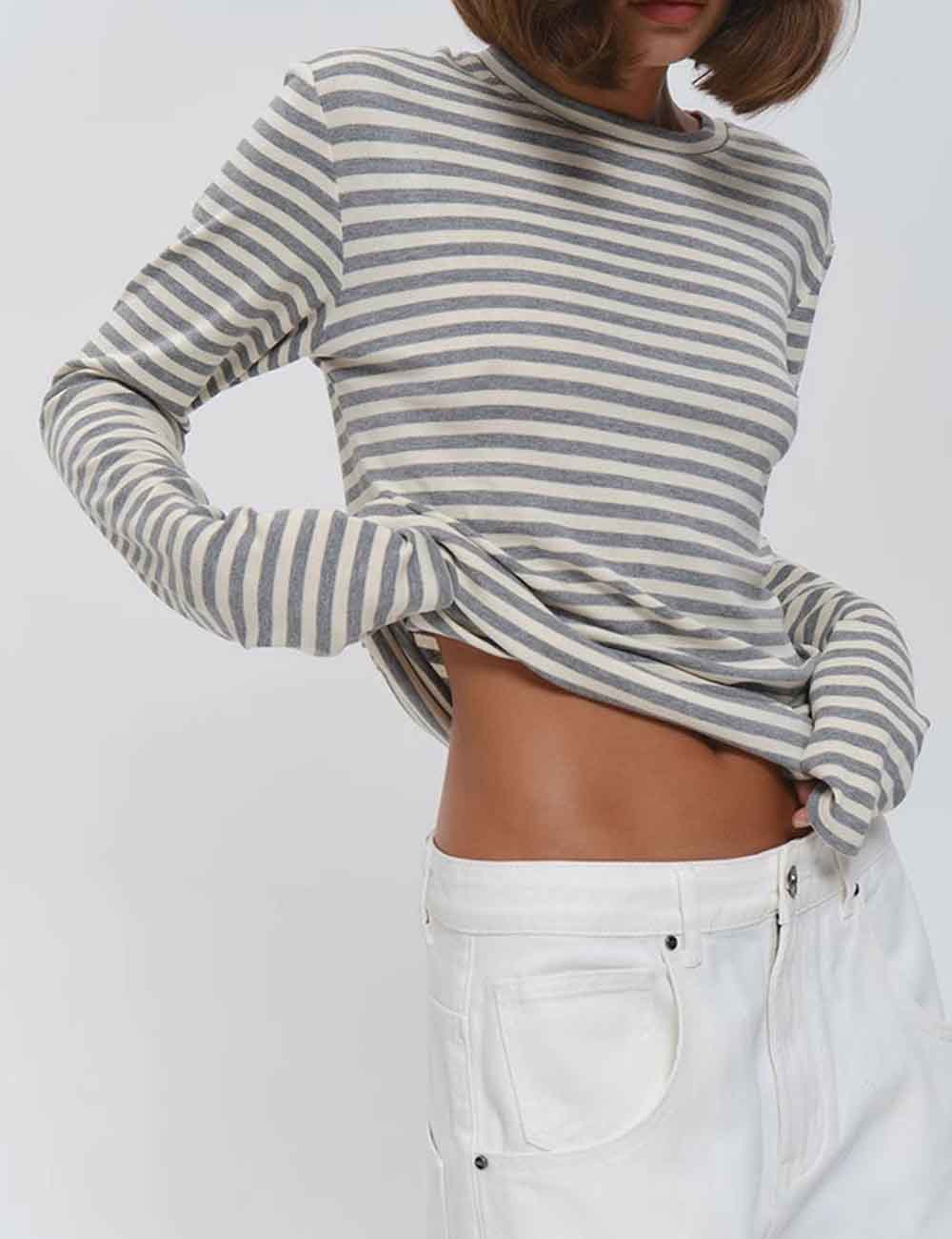 Simple Round Neck Long Sleeve T-Shirt