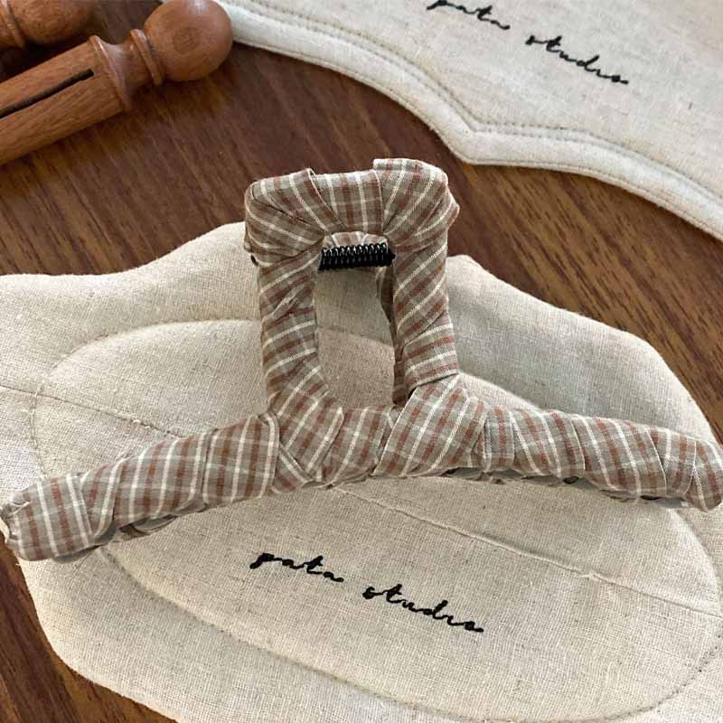 Vintage Checkered Fabric Hair Claw