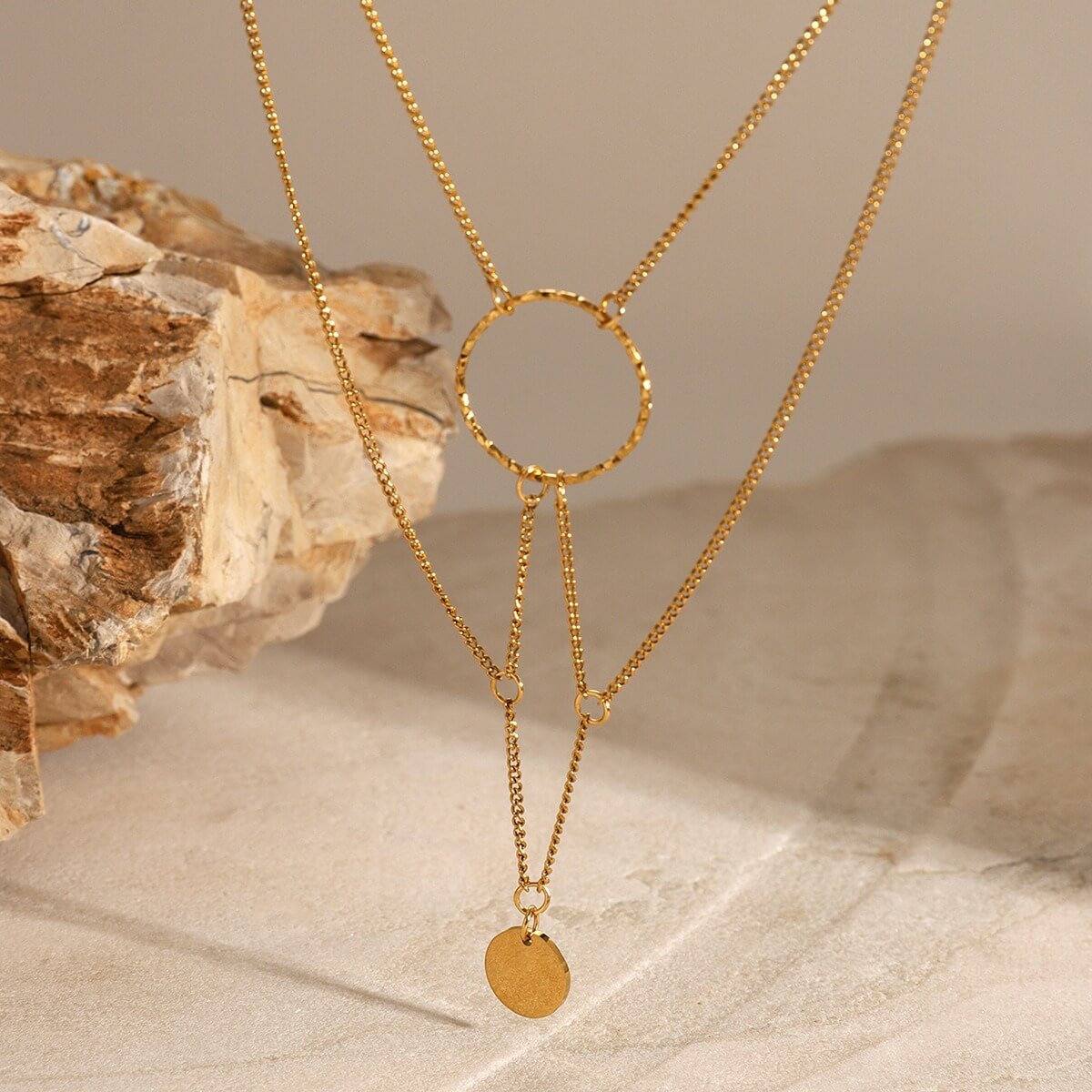 Elegant Layering Round Pendant Choker Necklace