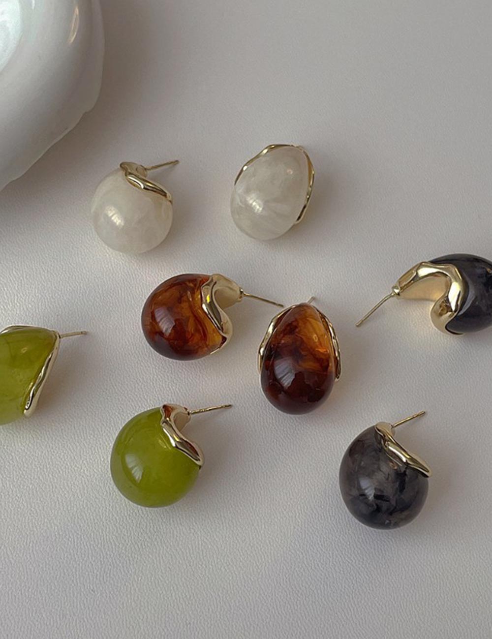 Drop Vintage Acrylic Stud Earrings