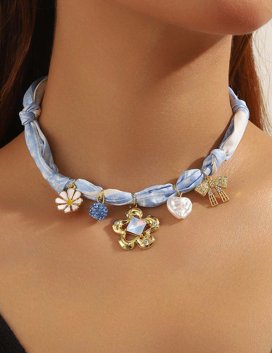 Elegant Pendant Floral Scarf Necklace