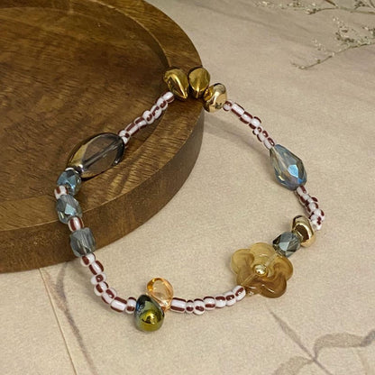 Vintage Irregular Flower Beaded Bracelet