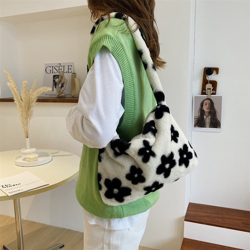 Cute Black  White Flowers Plush Shoulder Bag