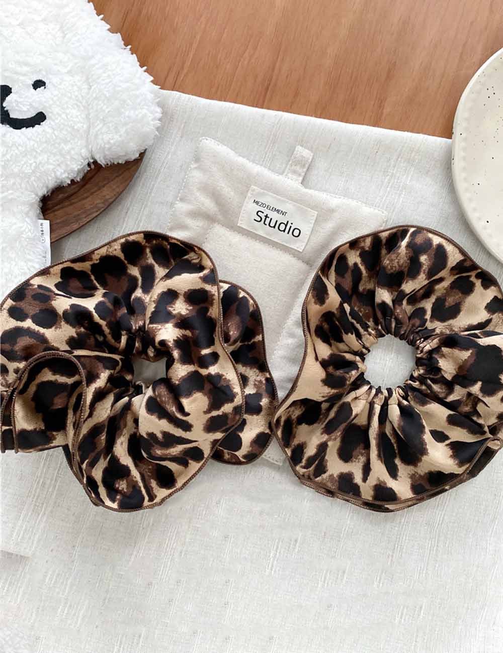 Trendy Double-Layer Leopard Print Scrunchies