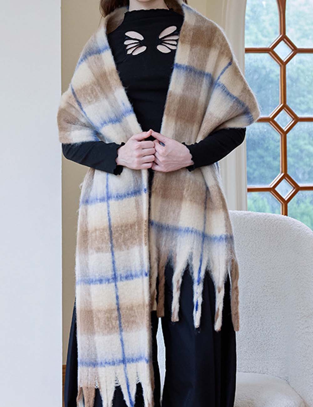 Minimalist Color Block Plaid Tassel Thick Scarf