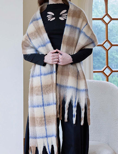 Minimalist Color Block Plaid Tassel Thick Scarf