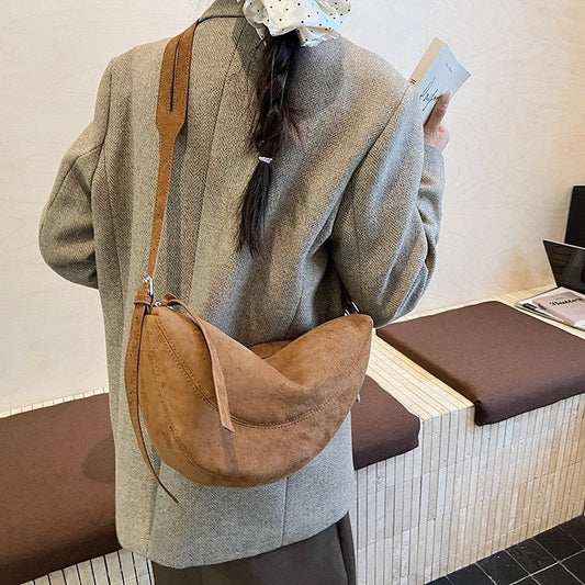 Versatile Bucket Handbag