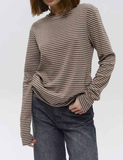 Simple Round Neck Long Sleeve T-Shirt