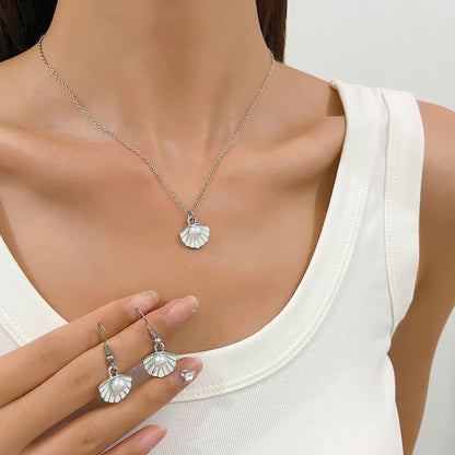 Fashion Exquisite Pearl Shell Necklace Earrings Set - Marine Organisms Style