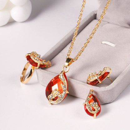 Conjunto creativo de tres piezas de joyería con diamantes de imitación