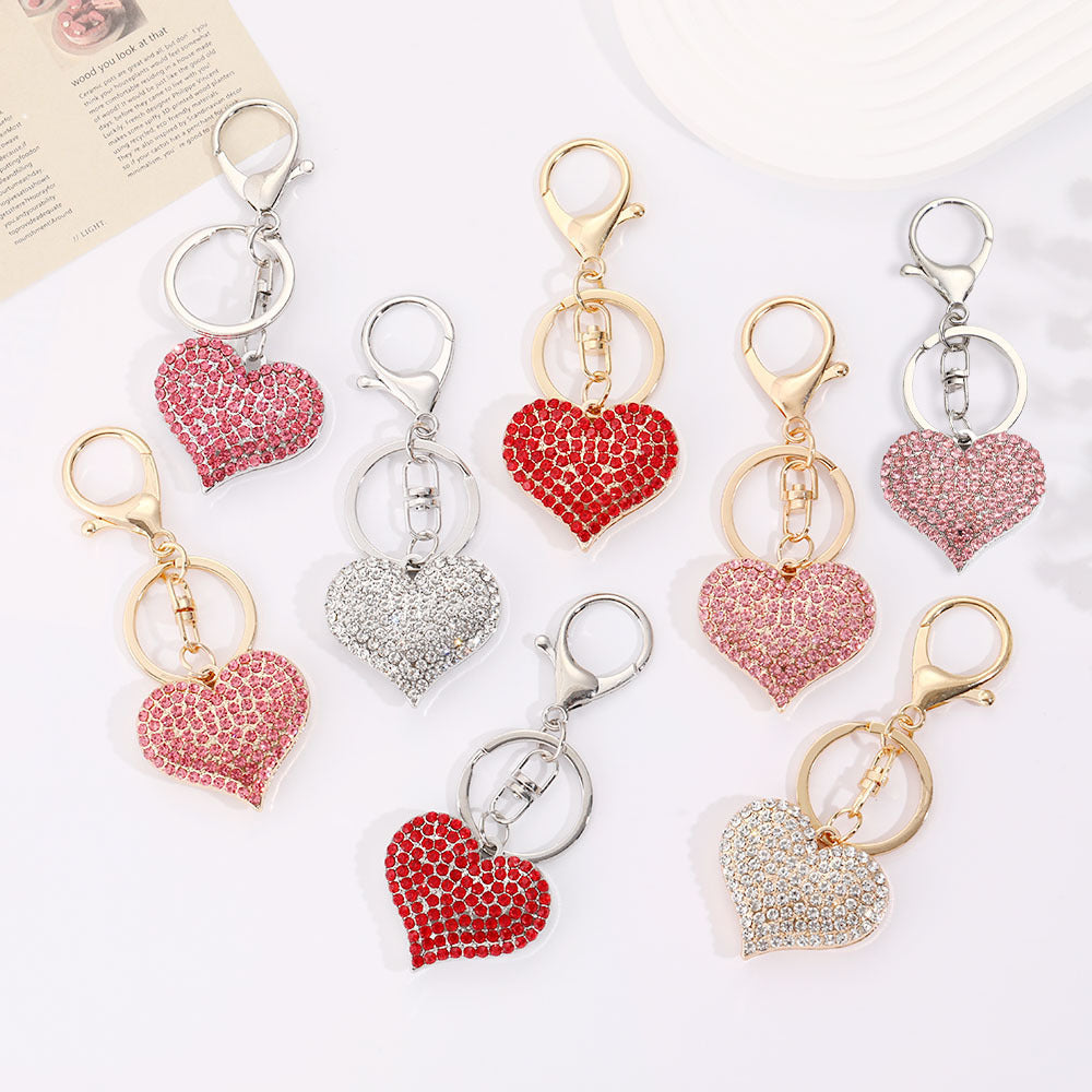 Llavero con colgante de corazón de diamantes de imitación para mujer