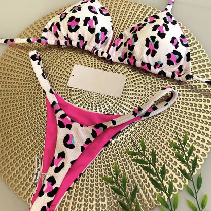Bikini sexy con cuello halter y estampado de leopardo para mujer