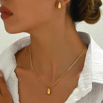 Women Fashion Water Drop Necklace Earrings Set in Titanium Steel