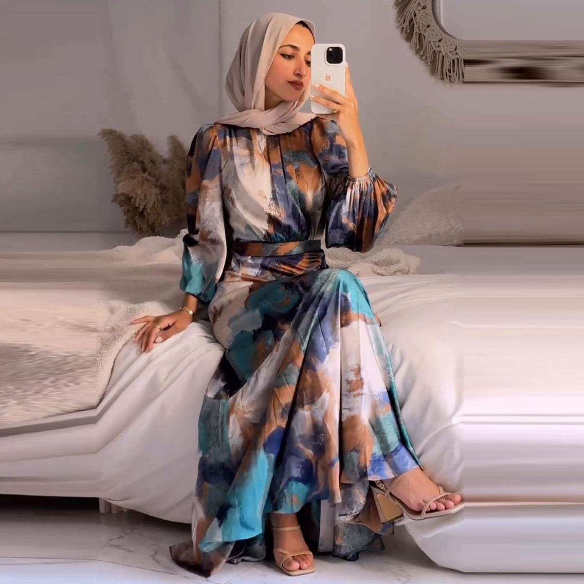 Vestido elegante de manga larga abullonada con grafiti para mujer