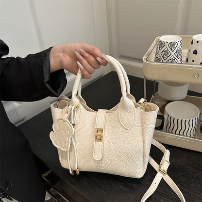 Fashionable Solid Color Large Capacity Shoulder Bag