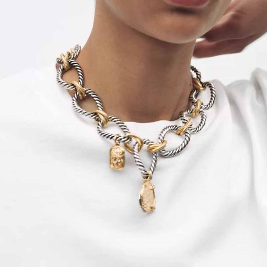 Geometric O-Shape Buckle Alloy Badge Necklace