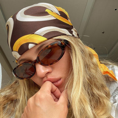 Gafas de sol retro ovaladas con montura pequeña