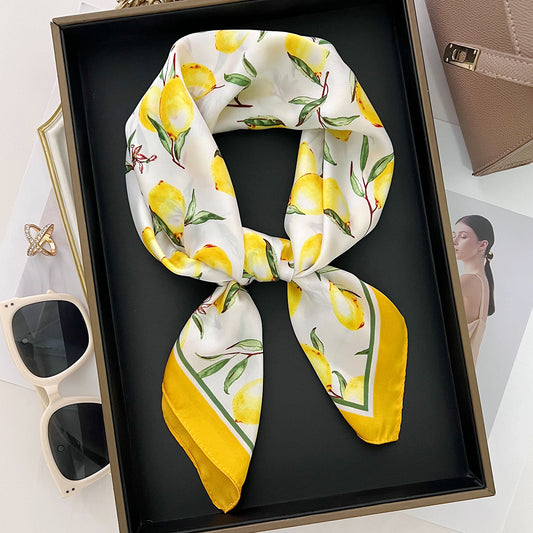 Pañuelo cuadrado de seda estampado informal para mujer: accesorio ligero y lujoso.