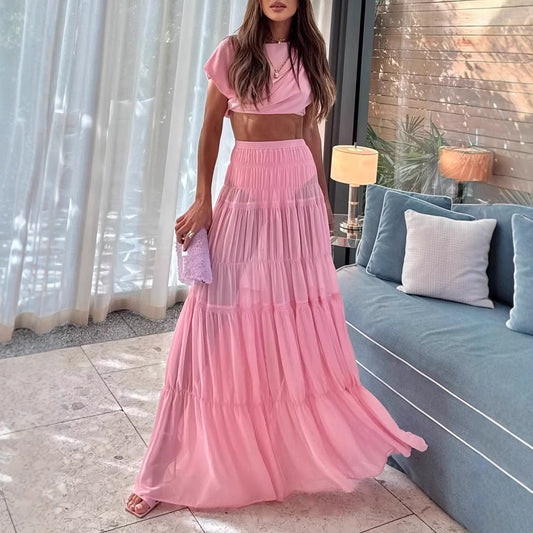 Conjunto de top corto de manga corta y vestido plisado de color liso para mujer