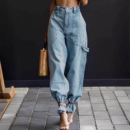 Street Women Fashion Jeans Made of Durable Denim