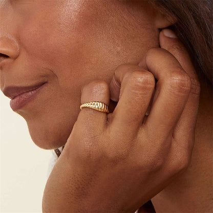 Women Fashion Simple Gold Plated Geometric Ring