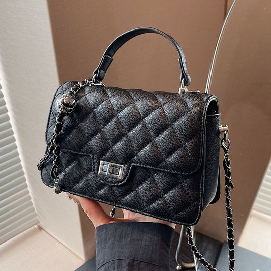 Bolso de hombro cuadrado con cadena romboidal de moda con aspecto de cuero