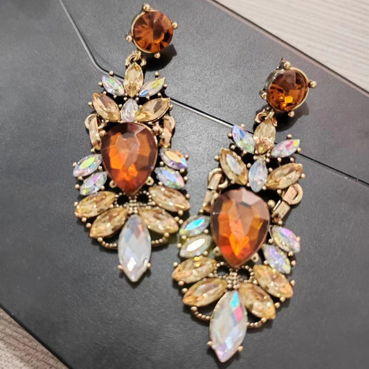 Boucles d'oreilles tendance en zircon coloré pour femmes, style métal multicolore