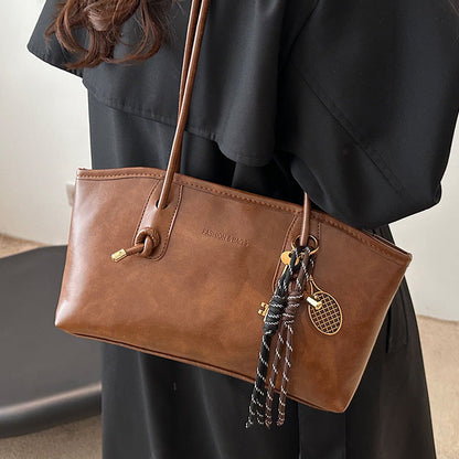 Bolso tote informal con colgante de béisbol de color liso para mujer