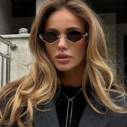 Lunettes de soleil en métal à demi-monture losange pour femmes