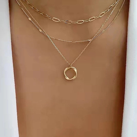 Collar con colgante circular de cadena gruesa multicapa a la moda para mujer