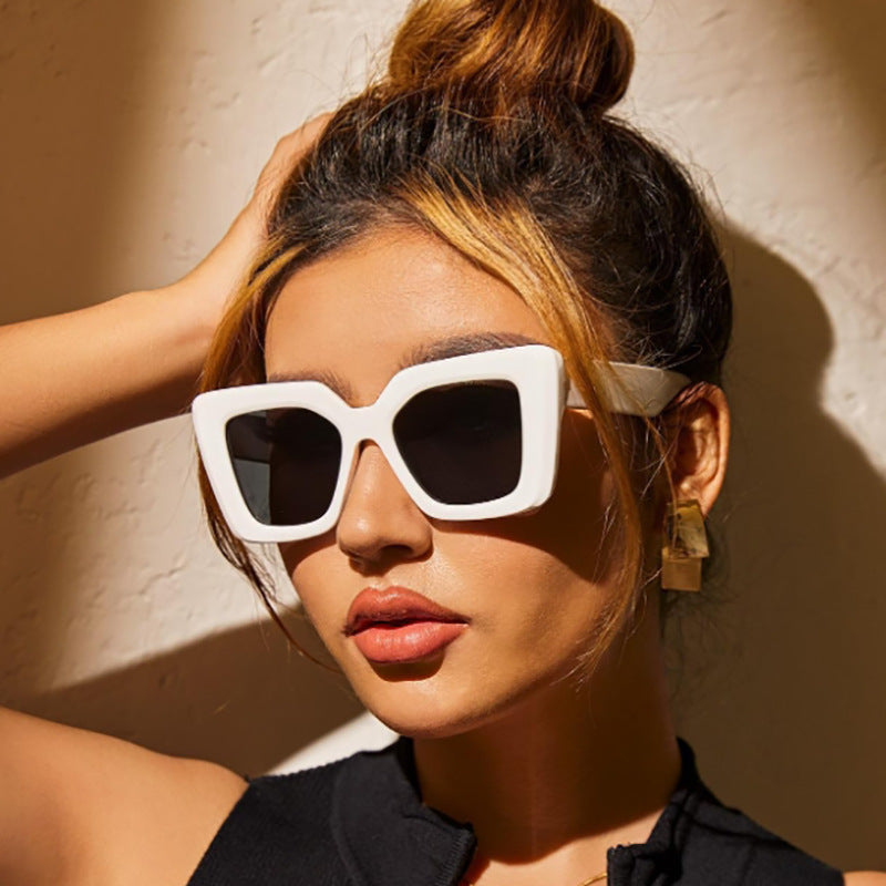 Gafas de sol cuadradas de montura grande de moda