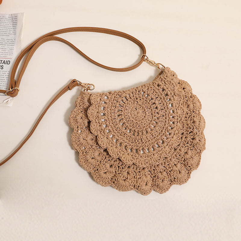 Bolso de hombro bohemio informal tejido - Mediano