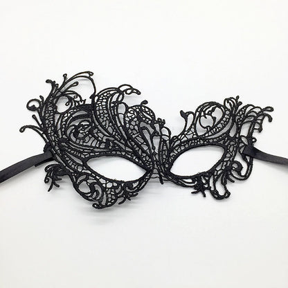 Masque de mascarade simple en dentelle noire pour femme, idéal pour une fête
