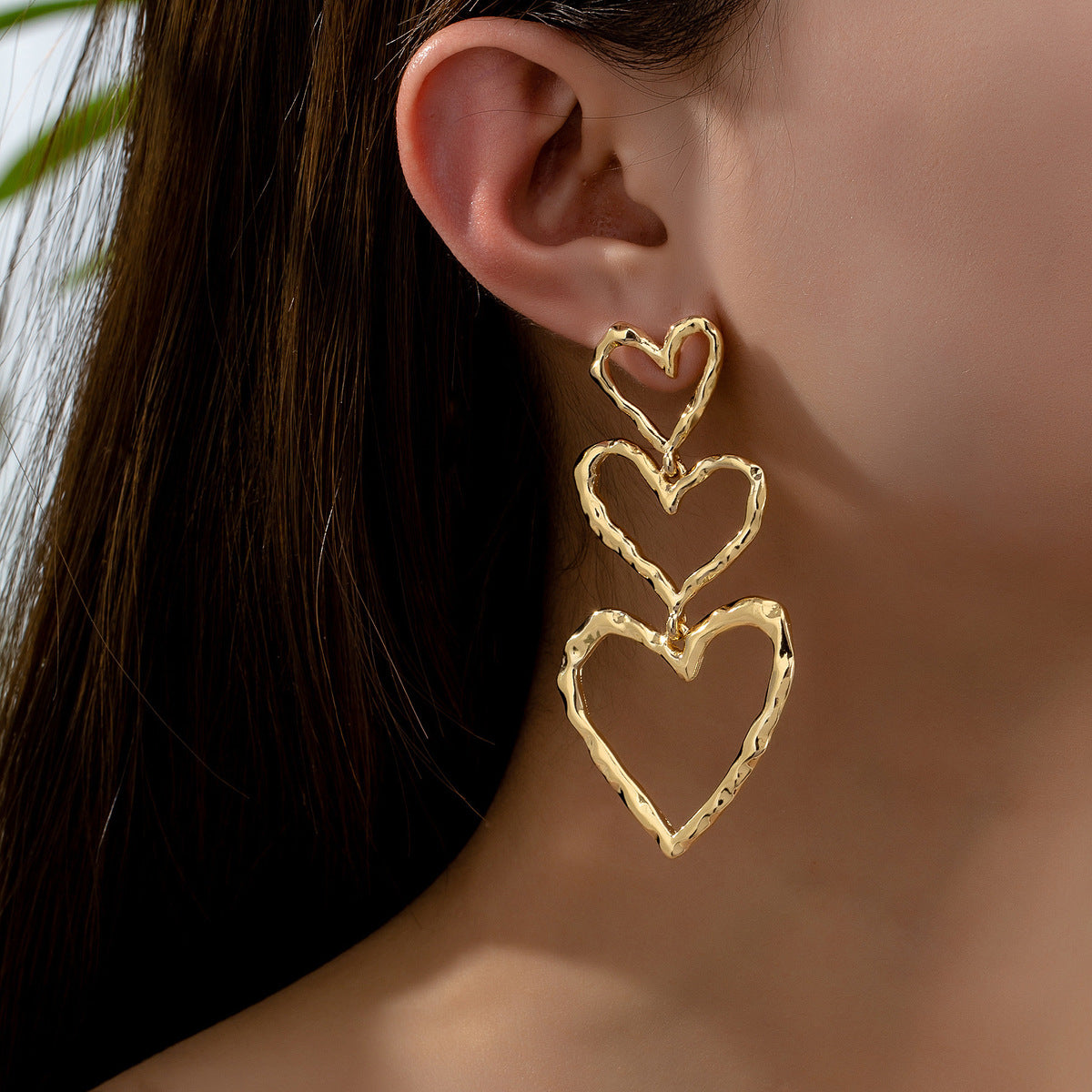 Fashion Alloy Heart-Shaped Line Earrings